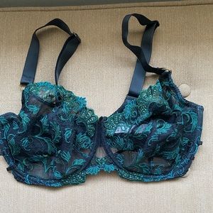 Eprise by Lise
Charmel BCC2898